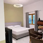 Grand - Free Parking Villa *