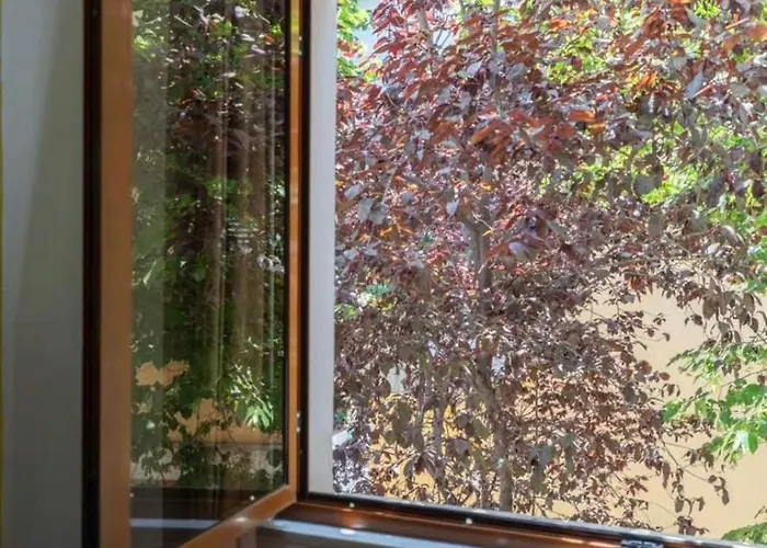 Villa Grand - Free Parking Tirana