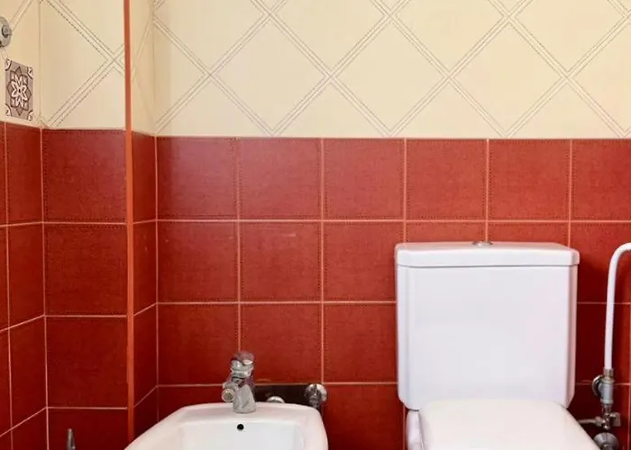 Villa Grand - Free Parking Tirana