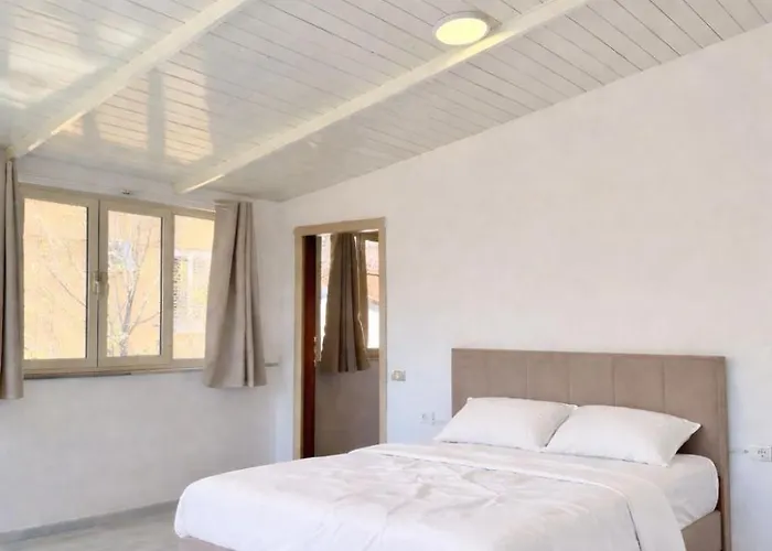 Grand - Free Parking Villa *